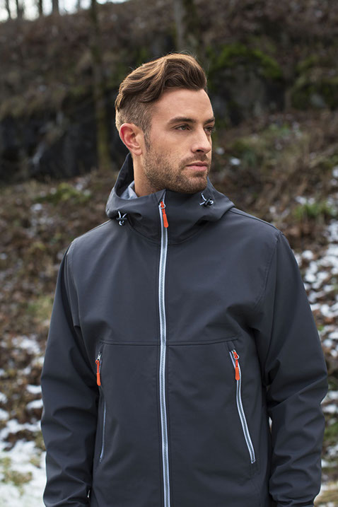 Active softshell jakke fra Tracker